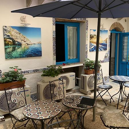 Cortile Azzurro Hotel Trapani Eksteriør billede
